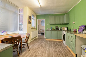 Kitchen- click for photo gallery